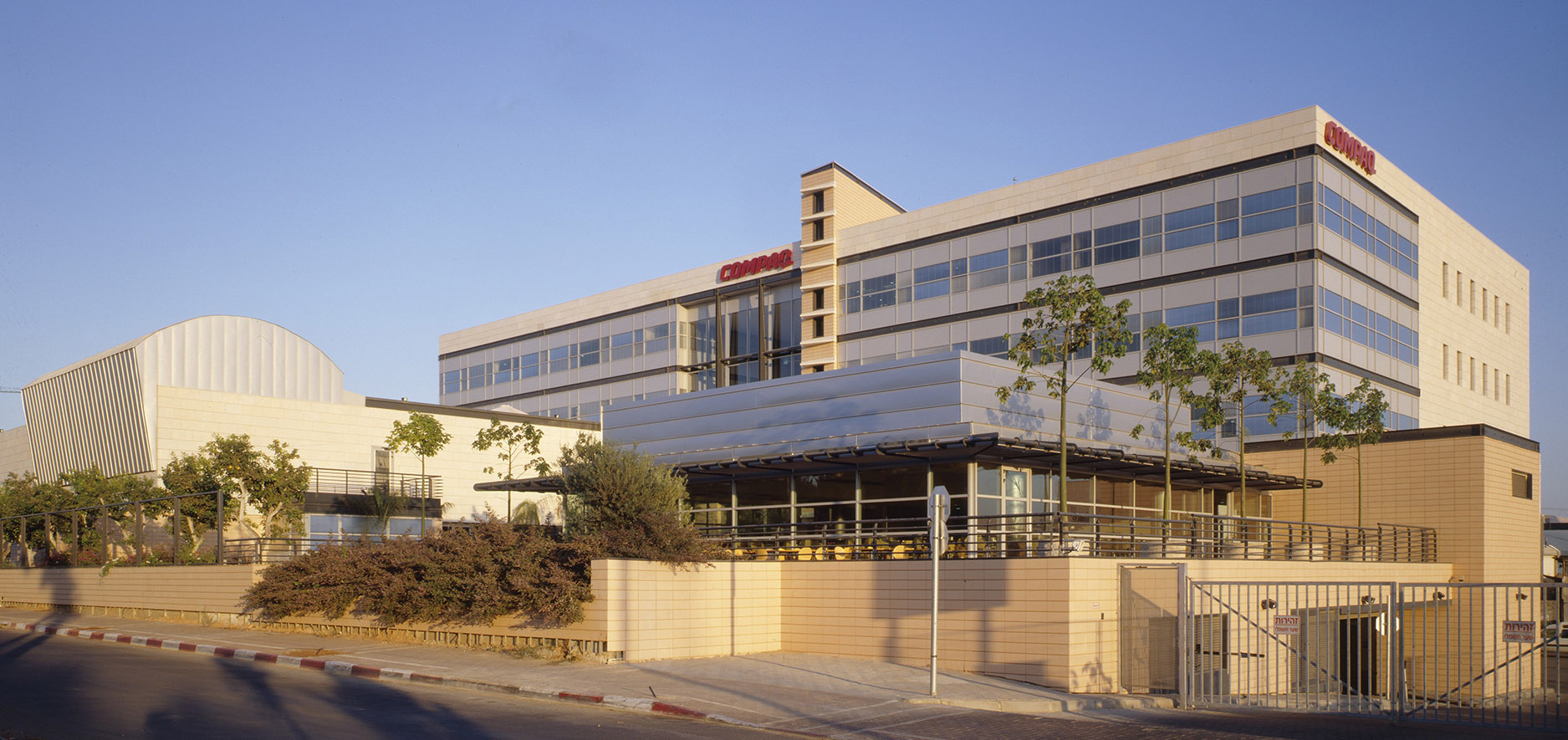 Binyan_CompaqHP_Planned_By_Kolker_Epstein_Architects1