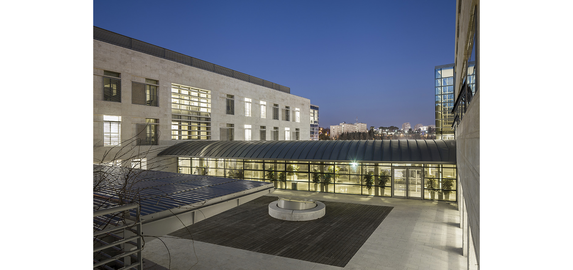 Binian_Madaey_HaMachshev_Hebrew_University_Jerusalem_Kolker_Epstein07