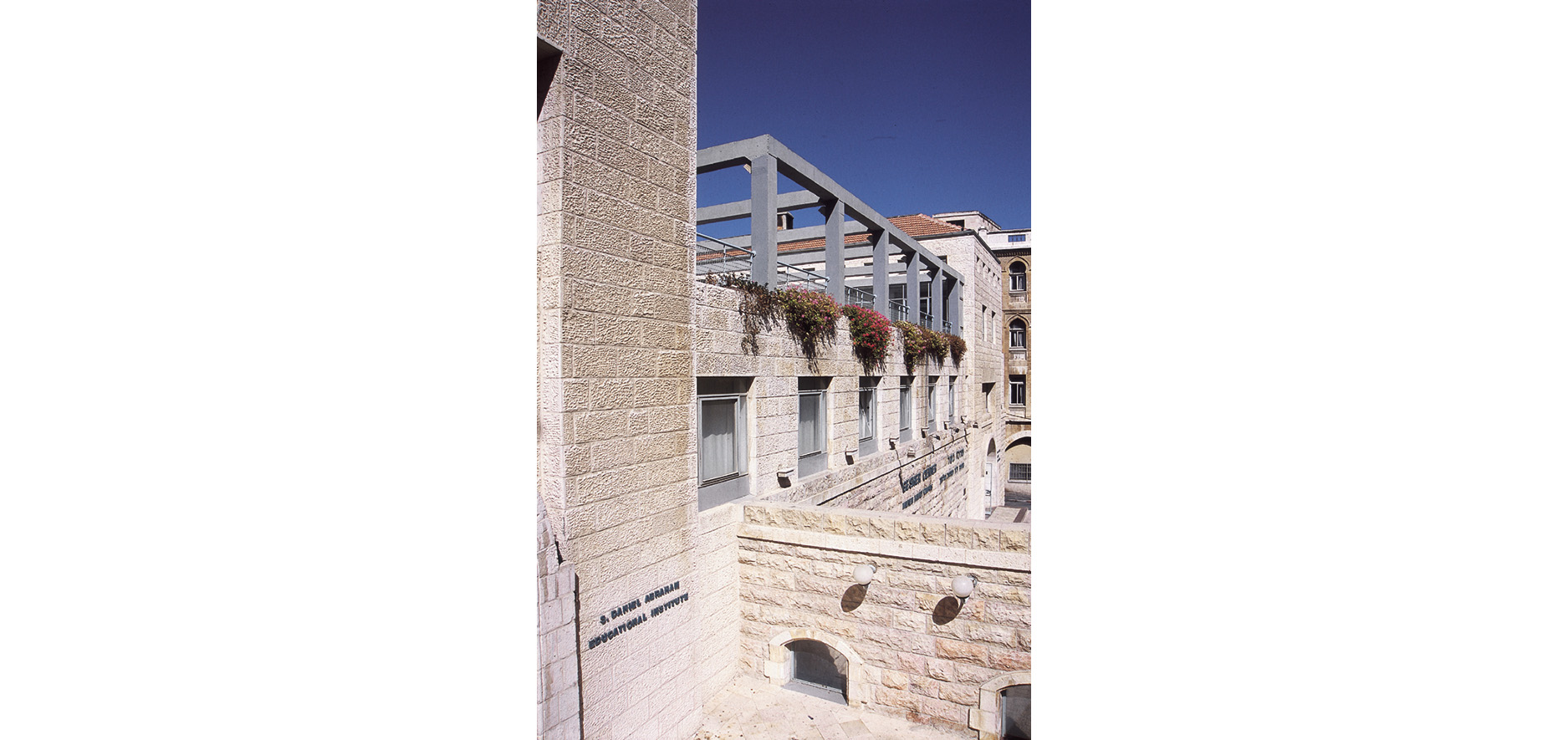 MerkazIrgunGesher_By_Kolker_Epstein_Architects01