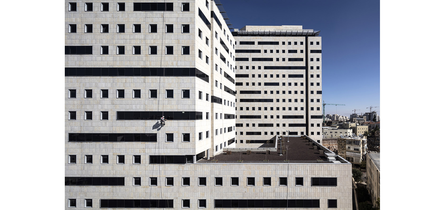MigdaleyHaBira_Jerusalem_By_Kolker_Epstein_Architects07