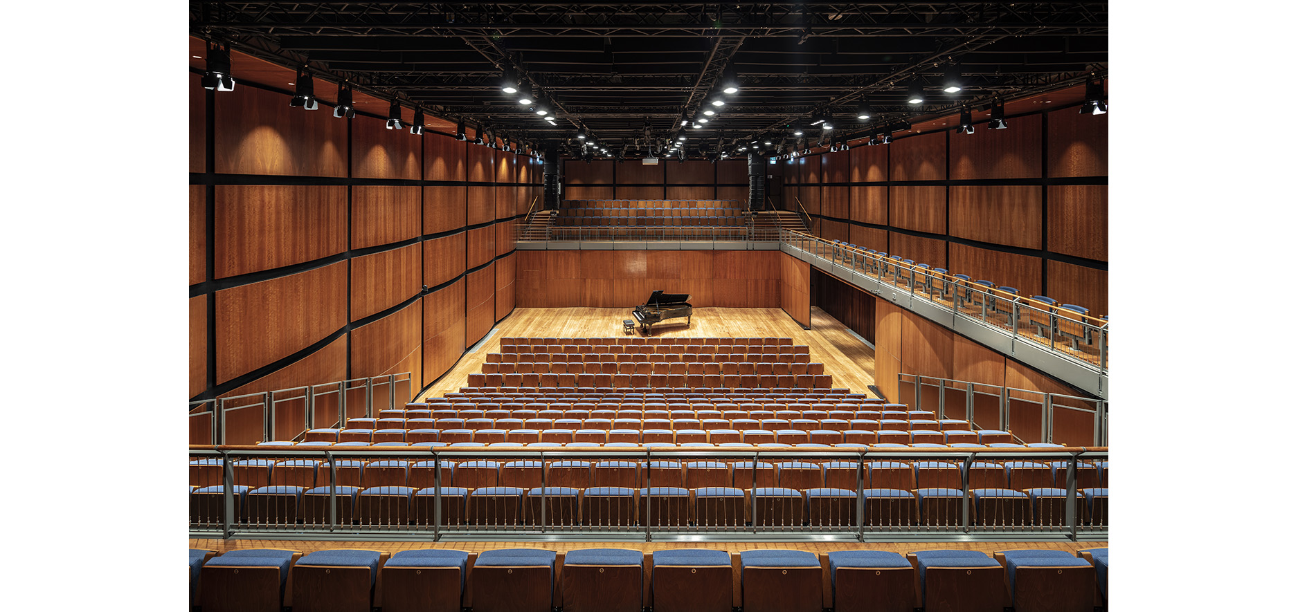 Oulam_Zucker_HeichalHaTarbut_TelAviv_By_Kolker_Epstein_Architects02